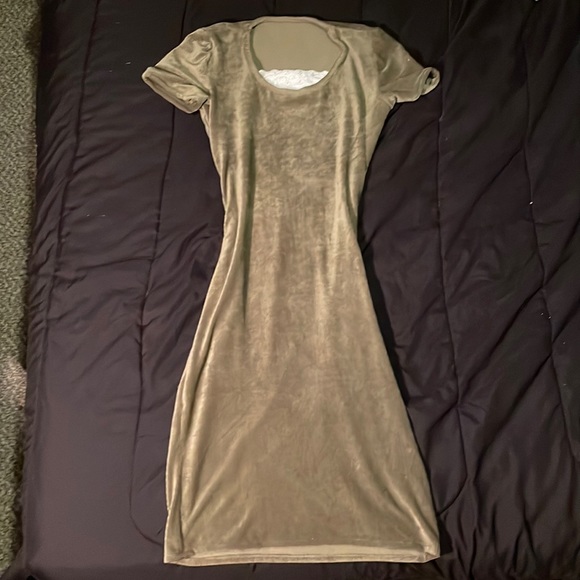⭒ beautiful midi-length dress - Picture 1 of 3